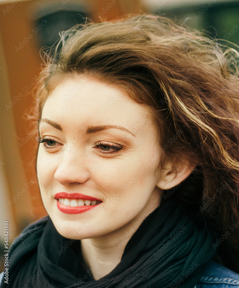 Fototapeta premium close up. portrait of a happy young woman