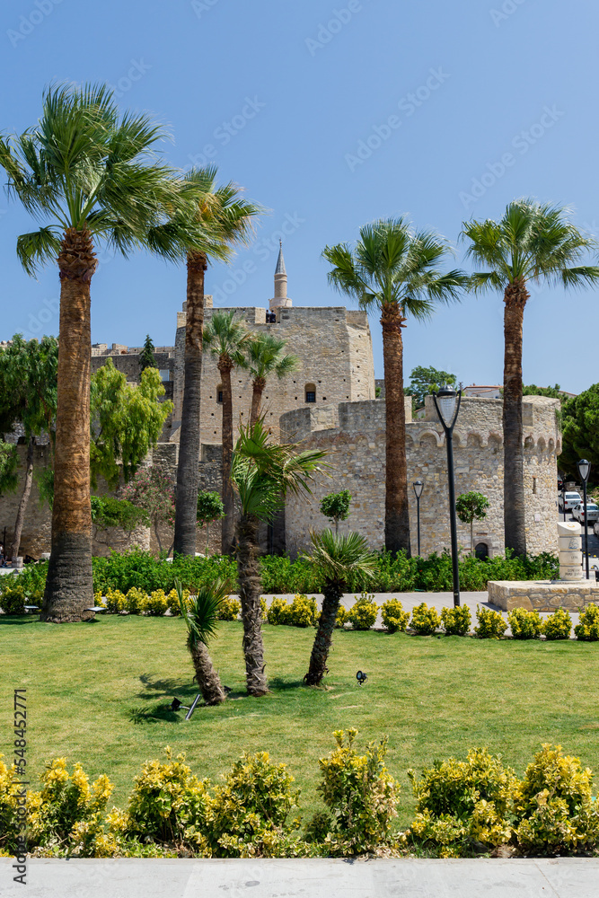 Obraz premium Views of Cesme Castle in Turkey