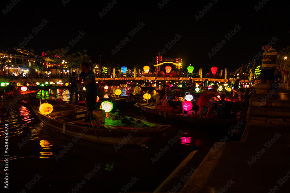 Fototapeta premium Colourful floating candles