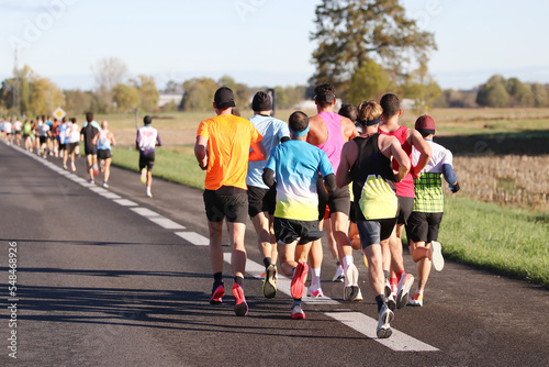 Groupe de coureurs, course à pied, running, marathon © Charles LIMA