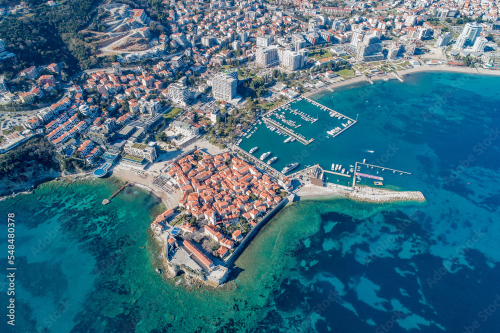 Obraz na plátně Old town in Budva in a beautiful summer day, Montenegro
