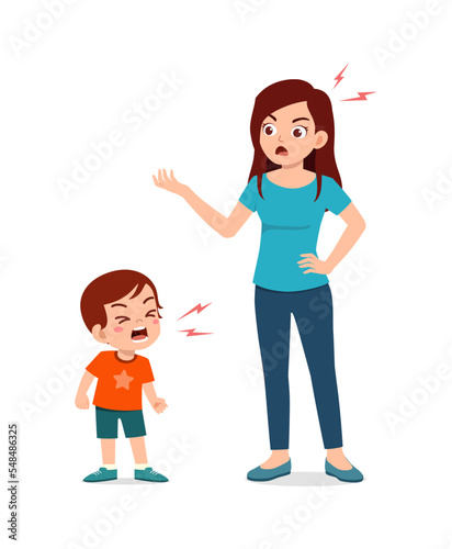 mother angry and kid scream so loud