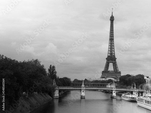 Paris, June 2019 : Visit to the beautiful city of Paris, capital of France   © Dimitri