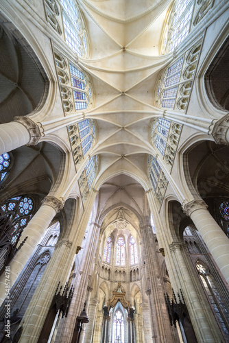 Interior of Châlons Cathedral in Châlons-en-Champagne, France