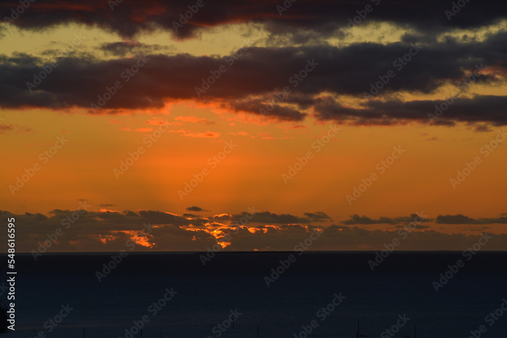 Fototapeta premium sunset over the sea