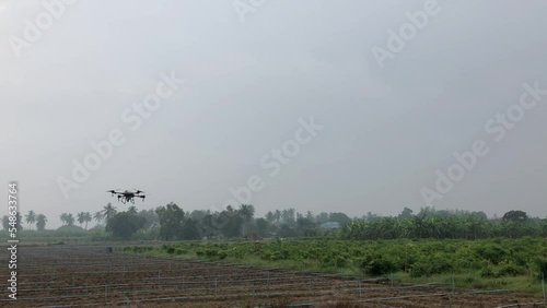 Agriculture drone fly to sprayed fertilize