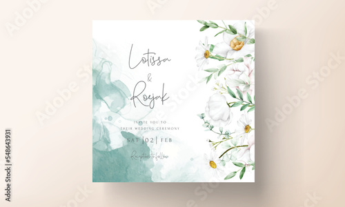 Wedding invitation template with white flower © mariadeta