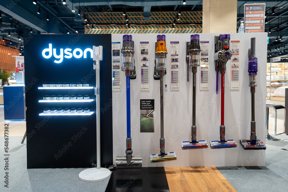 BANGKOK, THAILAND - AUG 10, 2022: Various model of Dyson Vacuum cleaner  showcase in supermarket. Dyson V12, V11, V10 and V10. Photos | Adobe Stock