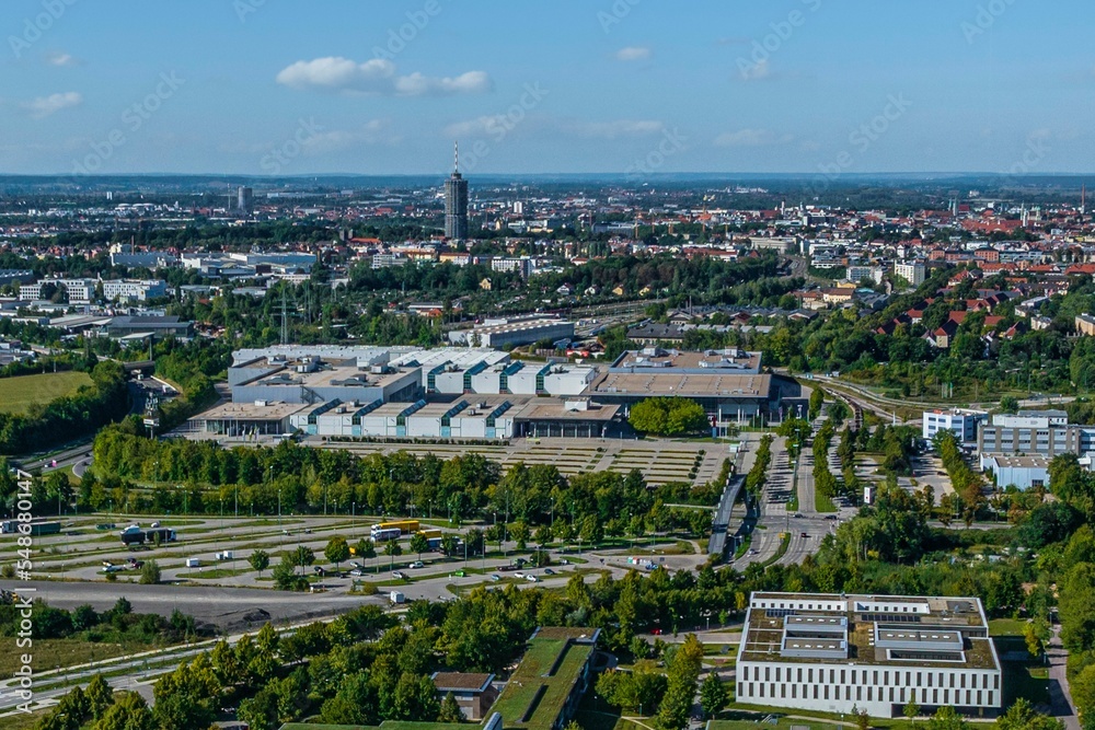 Augsburg - Ausblick auf die südlichen Stadtbezirke und das Messezentrum auf dem Hochfeld