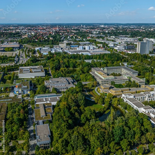Augsburg - das Univiertel im Luftbild, der Campus und die Gebäude der Neuen Universität 