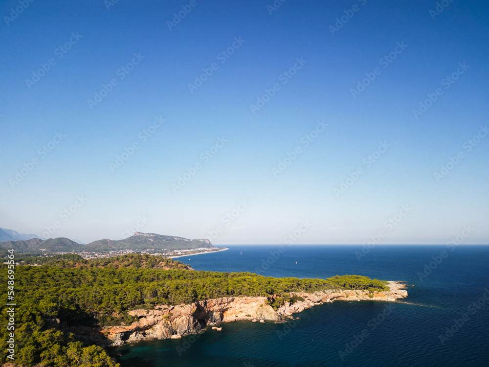 Obraz premium view of the sea from the sea