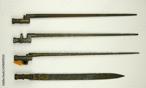 Bayonet knives of the second world war