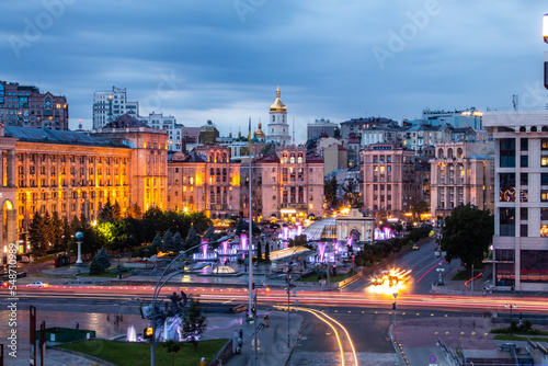 The European square in Kiev, Ukraine before the War, Majdan Nezalezjnosti photo