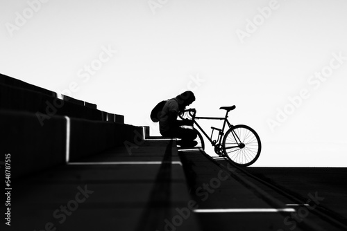 Fototapeta Naklejka Na Ścianę i Meble -  silhouette of a cyclist