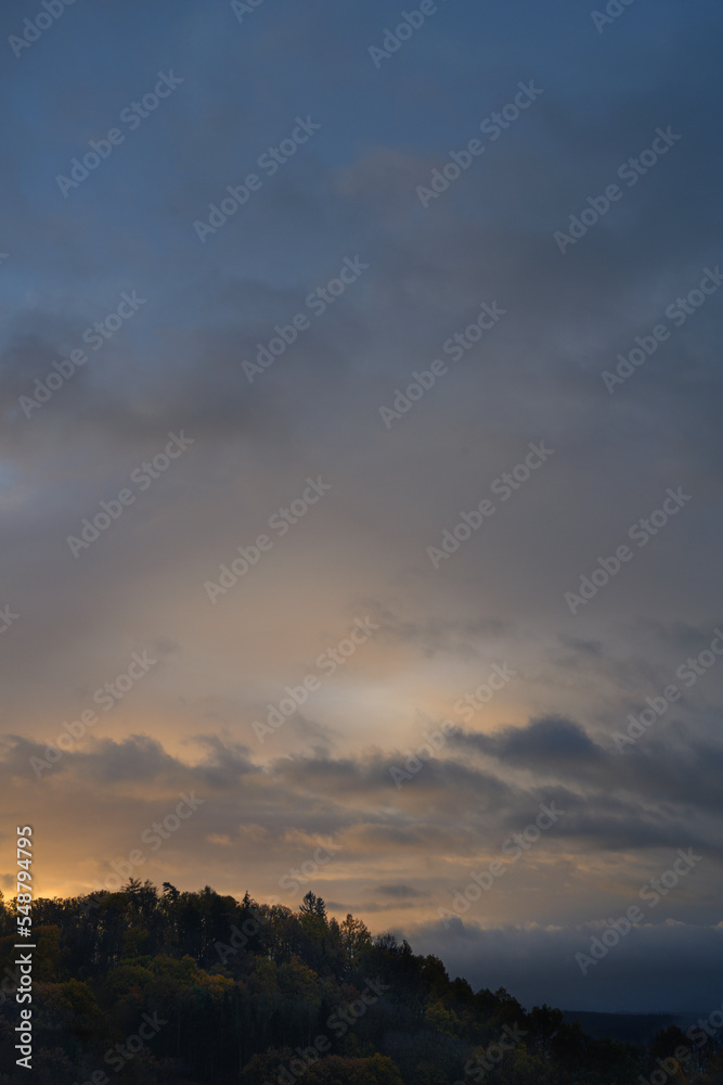 Wolken über Marburg