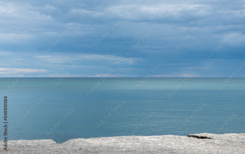 Obraz premium clouds over the sea