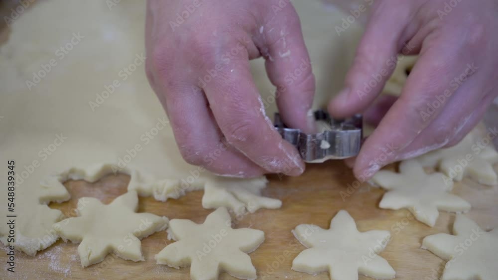 make cookies from the dough,squeeze out star-shaped cakes from the dough, make homemade cookies make cookies from the dough,squeeze out star-shaped cakes from the dough, make homemade cookies