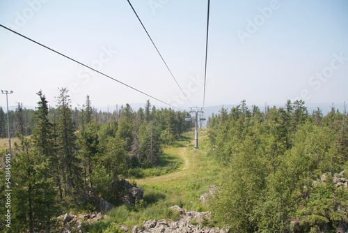 road to the mountains © Andrei