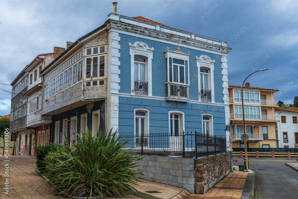 Building in the town of Luanco, in Asturias, Spain.