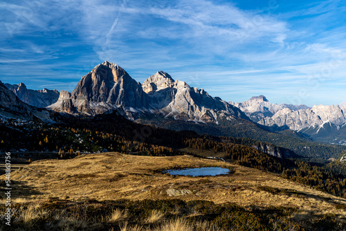 Dolomity,przełęcz , góry , dolomity, Włochy, Alpy, Tyrol, Passo Gardena