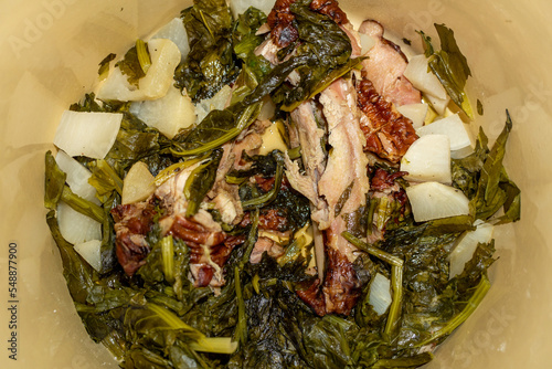 Obraz na płótnie Turnip Greens in a Pot with Smoked Turkey and Turnips w salonie