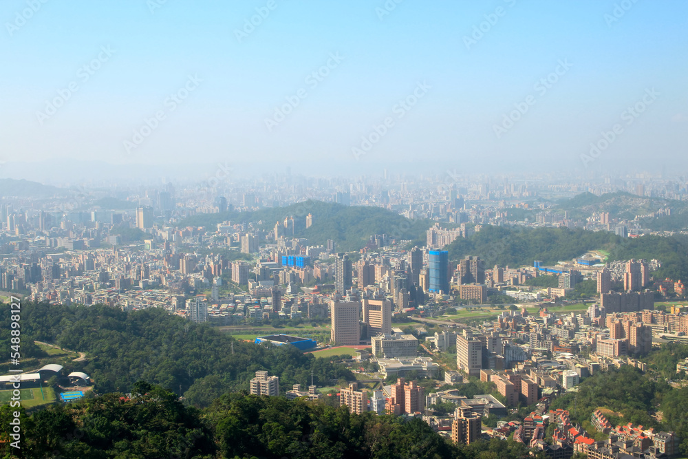 台北のマオコン猫空ゴンドラからの景色 View from Gondola in Maokong in Taipei in Taiwan