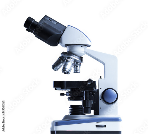 Fotografía PNG file no background Professional laboratory microscope close up