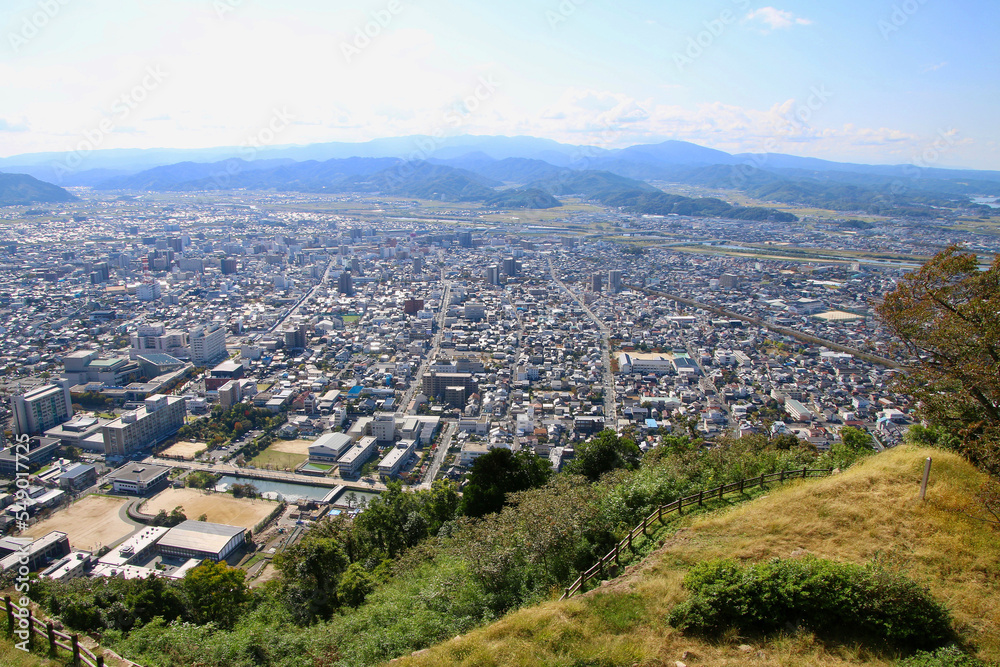 本丸跡からの眺望・南方面・鳥取城跡（鳥取県・鳥取市）