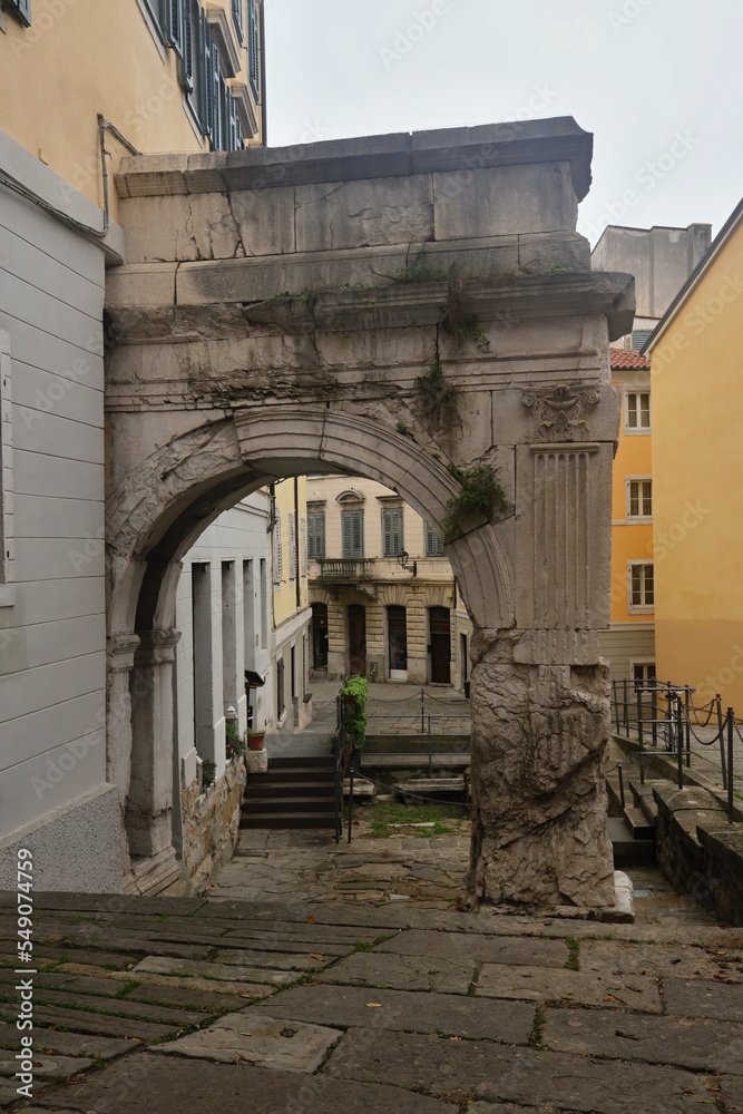 Fototapeta premium L'Arco di Riccardo Trieste