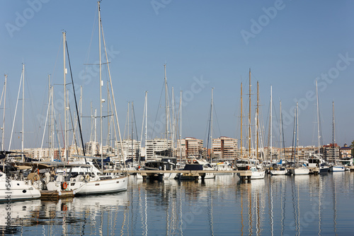 Close-up of yachts in the marina at sea © Enigma