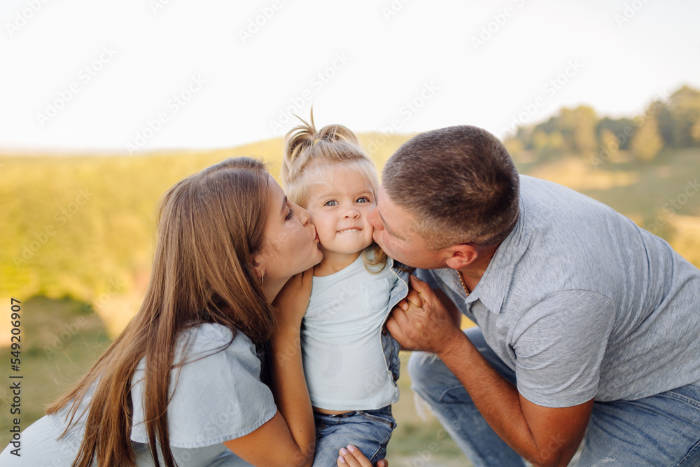 Fototapeta premium Enjoying the outdoors together