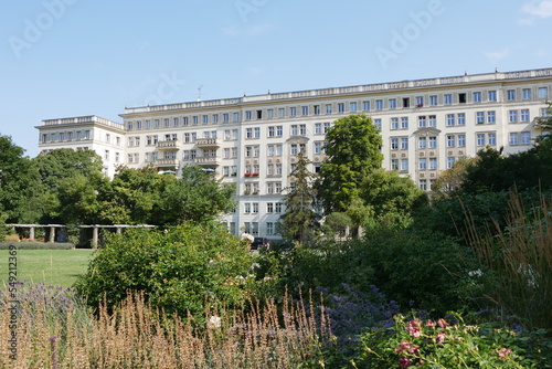 Russische Architektur in der Karl-Marx-Allee in Berlin