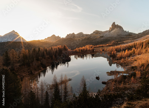 Lago federa Croda da lago im Herbst