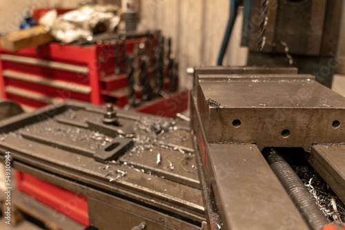 Unmounted drilling machine