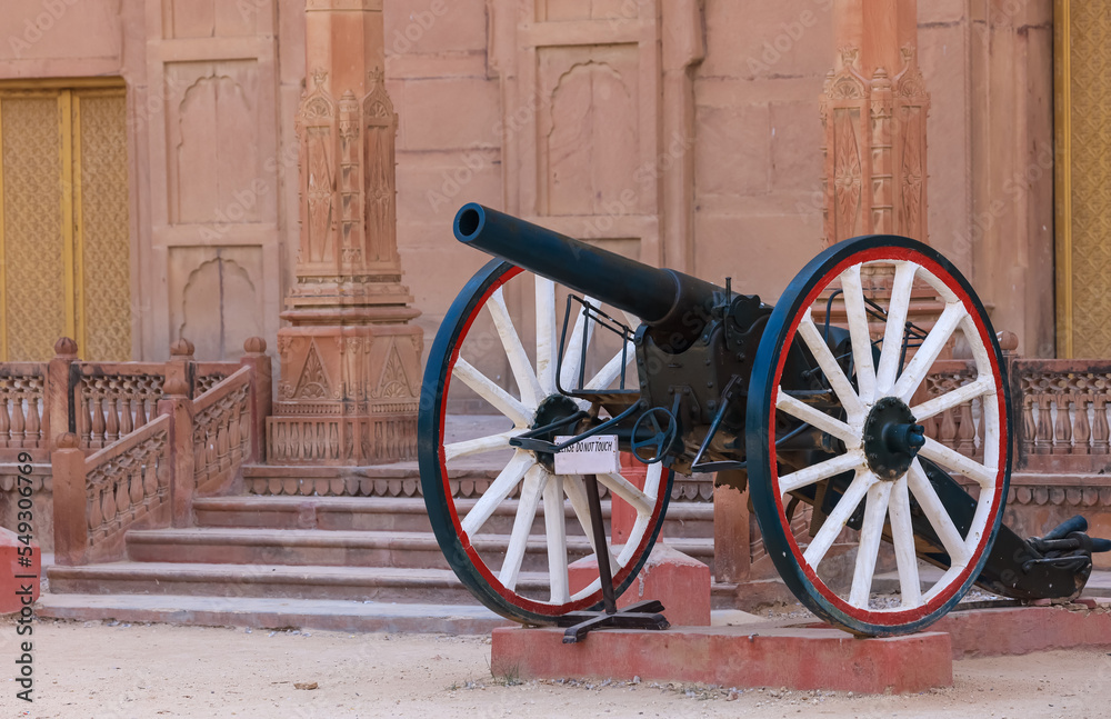Canon at display in front of Bikaner fort in Rajasthan, India. Canon at display in front of Bikaner fort in Rajasthan, India.