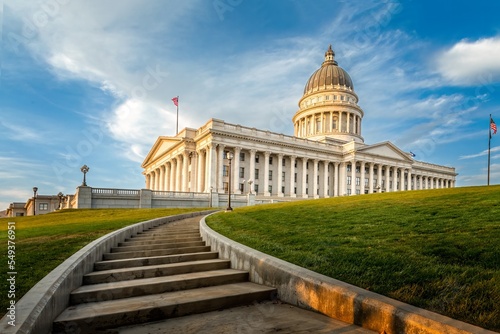 Bild auf Leinwand The State Capitol of Utah in Salt Lake City on a sunny day