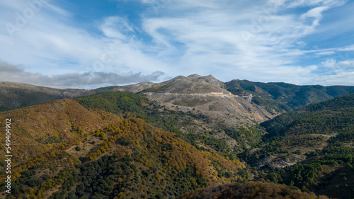 Panor  mica del frondoso bosque del cobre en el valle del Genal  Andaluc  a 