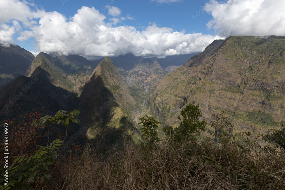 Fototapeta premium View of cirque de Salazie