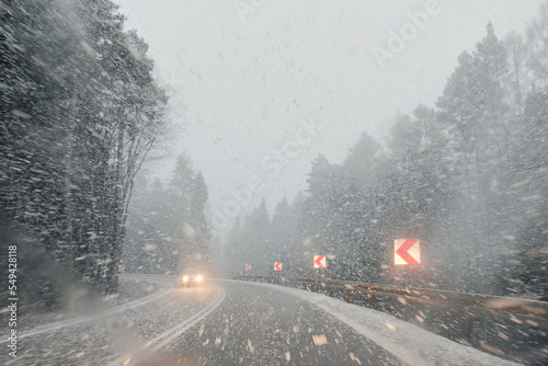 Obraz na płótnie Snowy moody road in the mountains, Poland w salonie