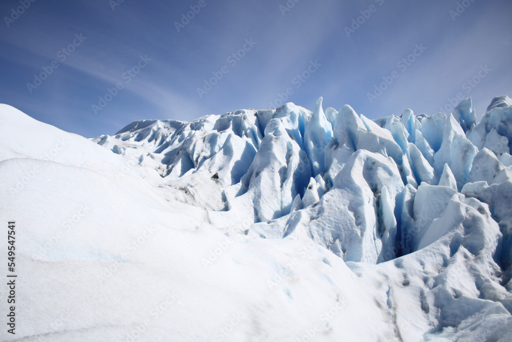 Obraz premium snow covered mountains