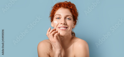 Beautiful redhead woman app...