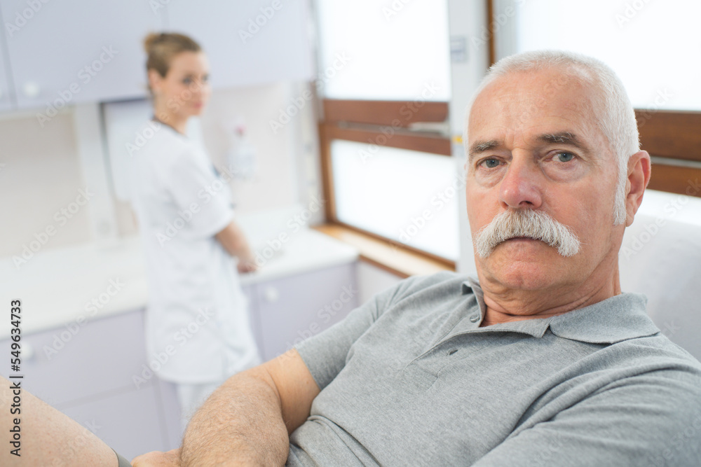 Obraz premium portrait of a senior man