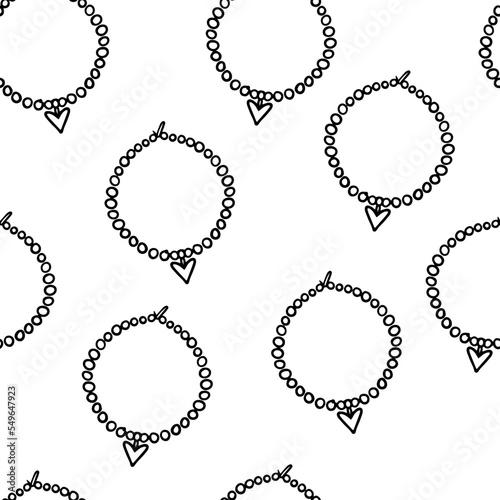 .Seamless pattern Doodle necklace with heart