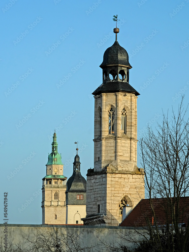 Dreitürmeblick Bad Langensalza: Marktkirche, Rathaus und Turm der Augustinerklosterkirche. Thüringen, Deutschland

