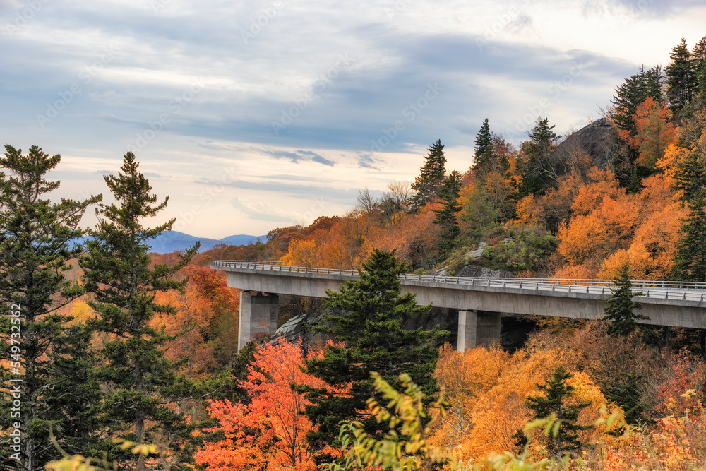 Autumn drive along the Blue Ridge Parkway in North Carolina Autumn drive along the Blue Ridge Parkway in North Carolina