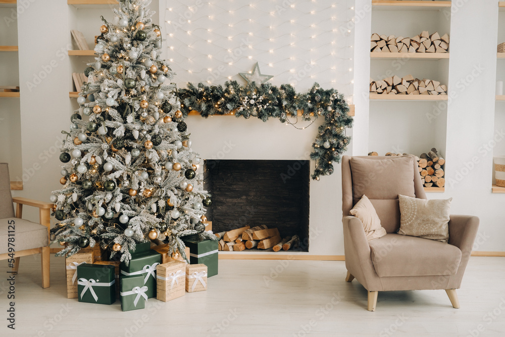 Fototapeta premium Christmas tree in the home Christmas interior.Decorated Christmas photo zone