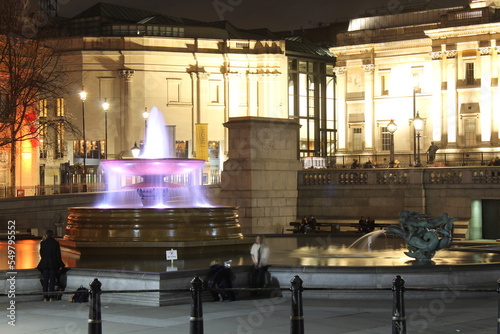 фотография Trafalgar Square and National Gallery