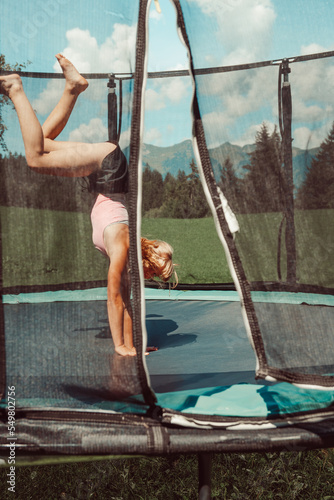 Trampolin springen