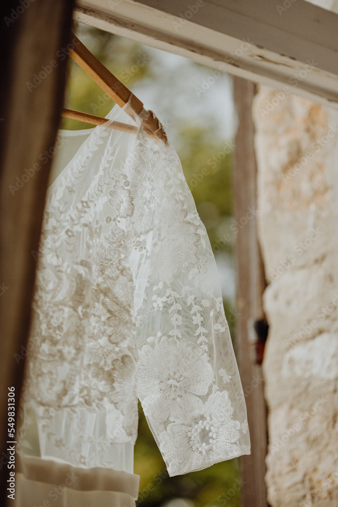 Détail de la dentelle de la robe de mariée Détail de la dentelle de la robe de mariée