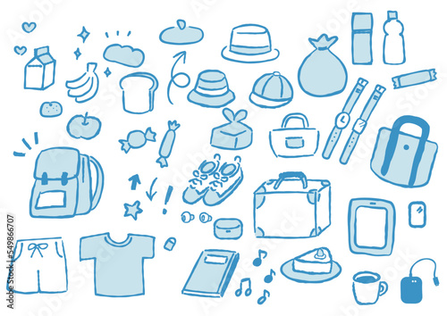 手描き風　ガーリーな旅行のアイテム　カバンやガジェット、ファッション、おやつ